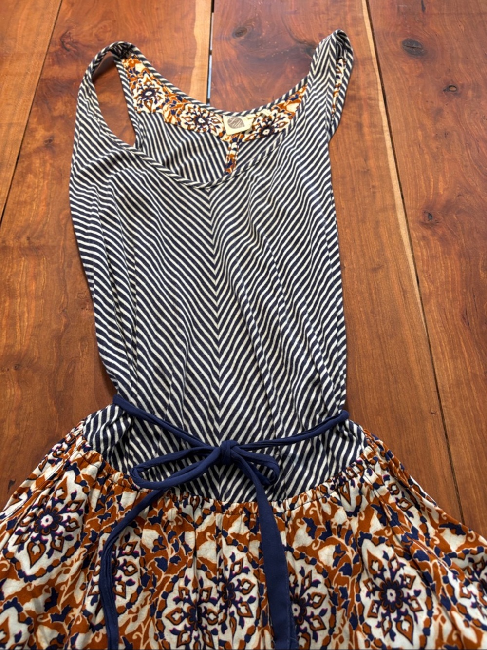 Anthropologie Lilka Striped & Print Jumpsuit Blue V-Neck Sleeveless Size Large - Picture 4 of 6